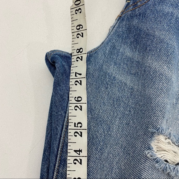 Vintage Levi’s 501 High Waist wedgie fit Jeans - Picture 6 of 8